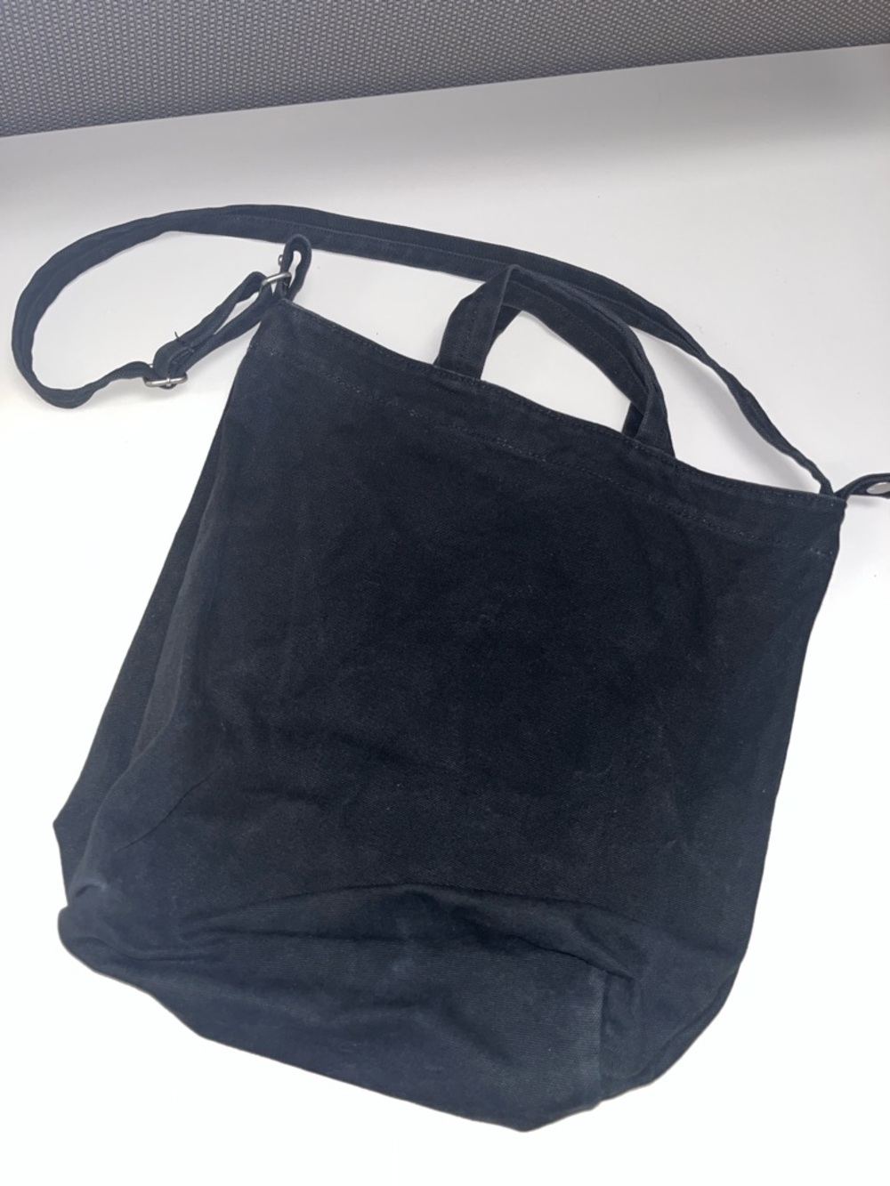 BAGGU Black Canvas Cotton Tote with Adjustable & handles- Strap